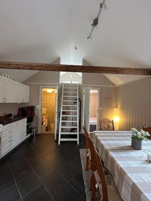 Lite Hus Til Leie Sommeren 2024 Arendal